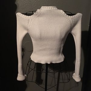 Forever 21 white knitted long sleeves